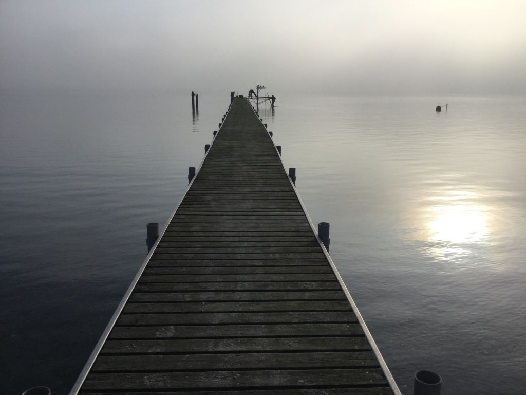 Fredericia – Efter over 10 år ude blev broen rettet op og fik nyt trædæk.